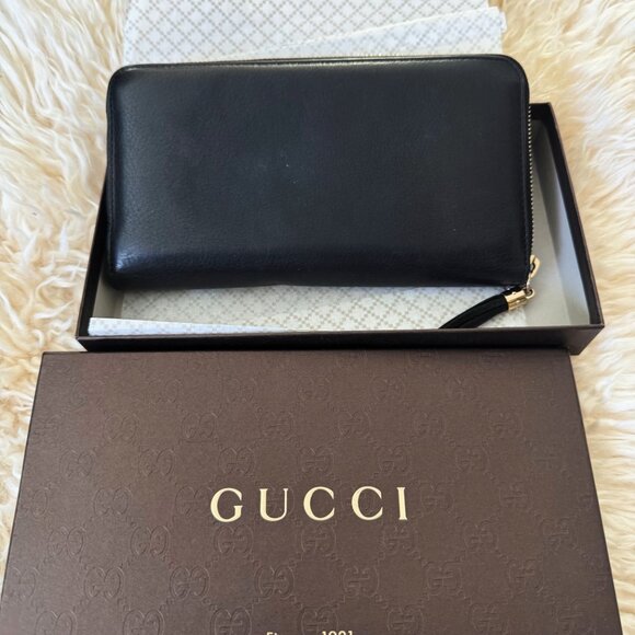 Gucci Black Pebbled Leather Continental Wallet with Tassel - Picture 5 of 12